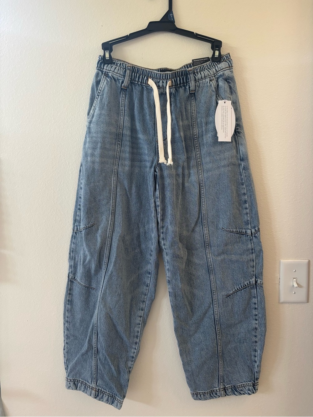 Mid rise denim pull on crop barrel jeans scoop brand women’s xs 0-2 drawstring